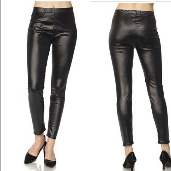 Black Leather Leggings - Picture 3 of 4